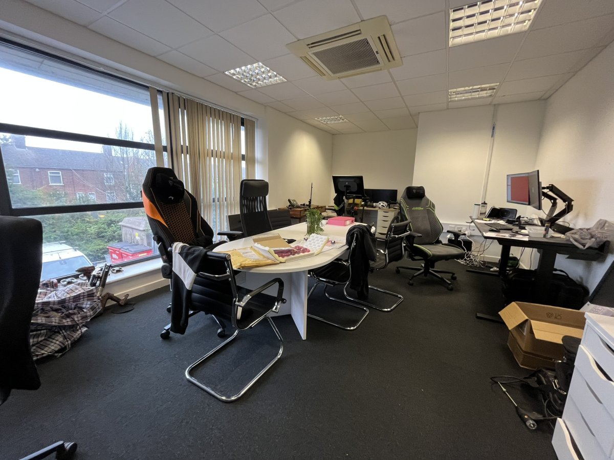 Office in Felixstowe - photo 4