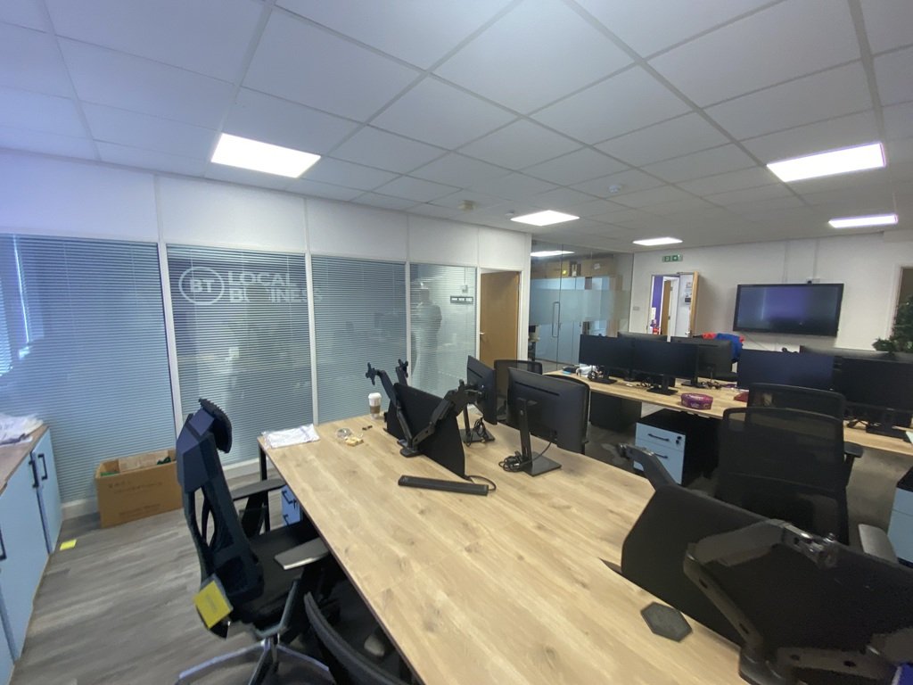 Office in Wolverhampton - photo 2