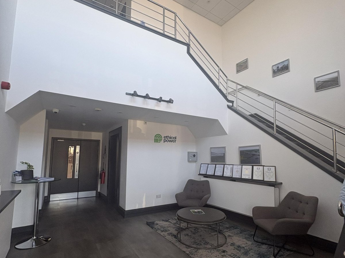 Office in Stoke Gifford - photo 3