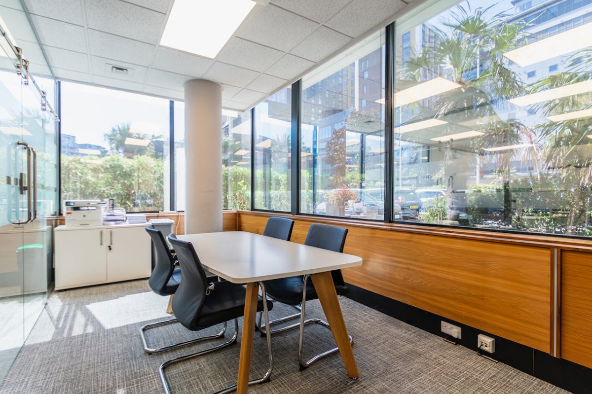 Office in Bournemouth - photo 3