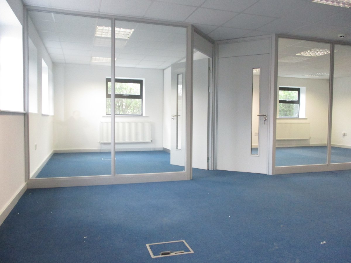 Office in Retford - photo 4