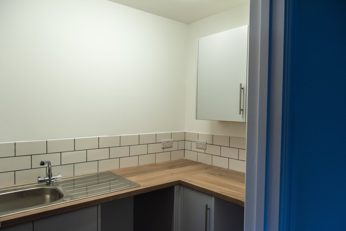 Office in Charlton - photo 3