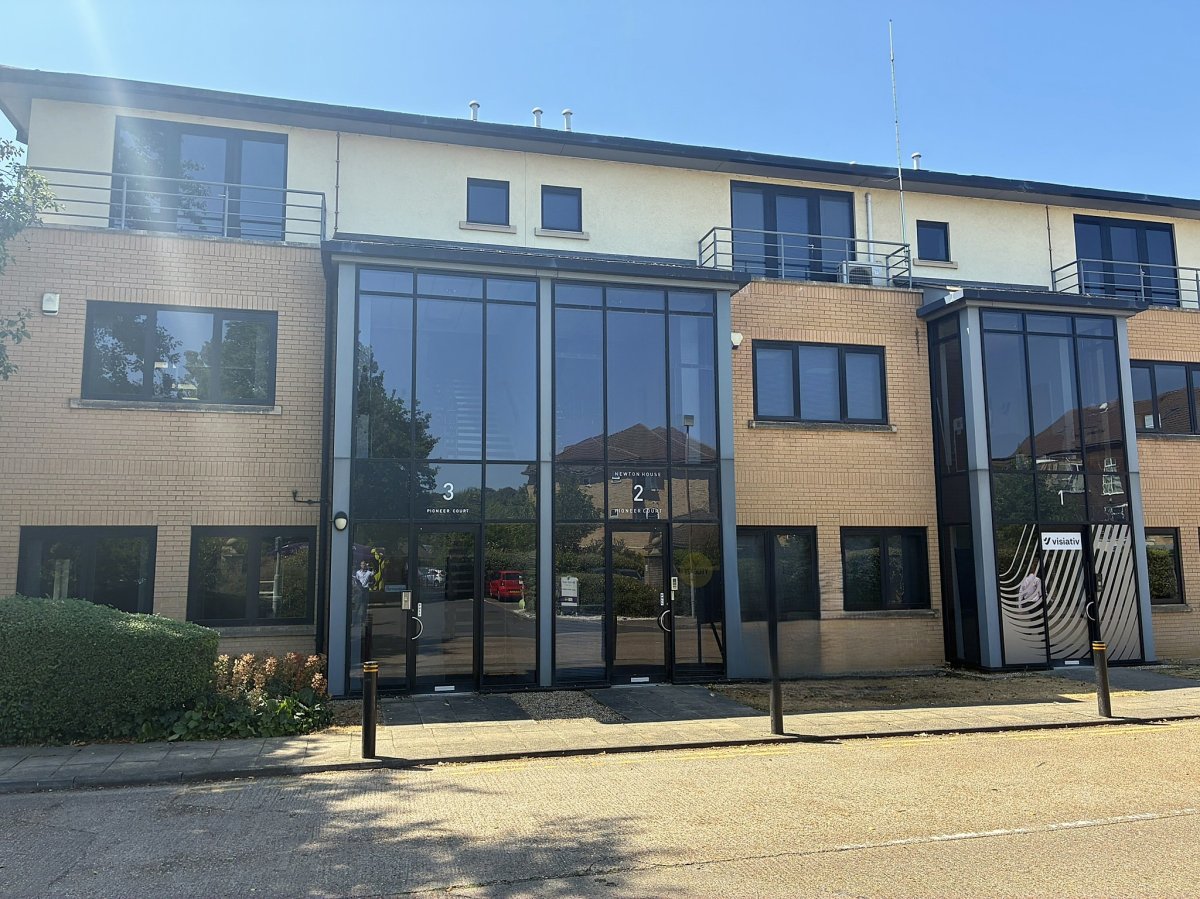Office in Histon - photo 3