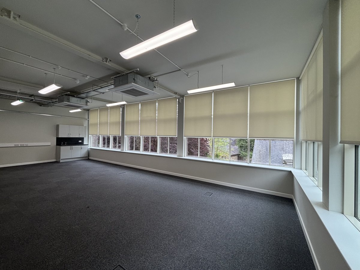 Office in Hebden Bridge - photo 4