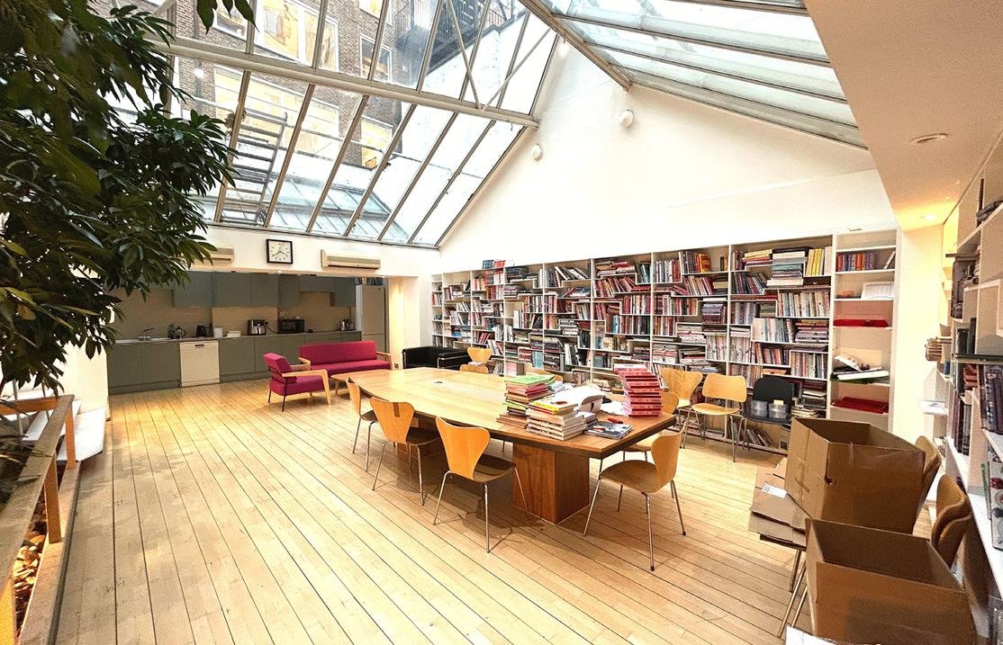 Office in London - photo 2