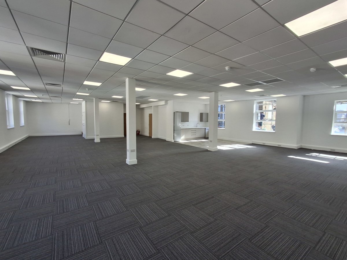Office in Brighton - photo 4