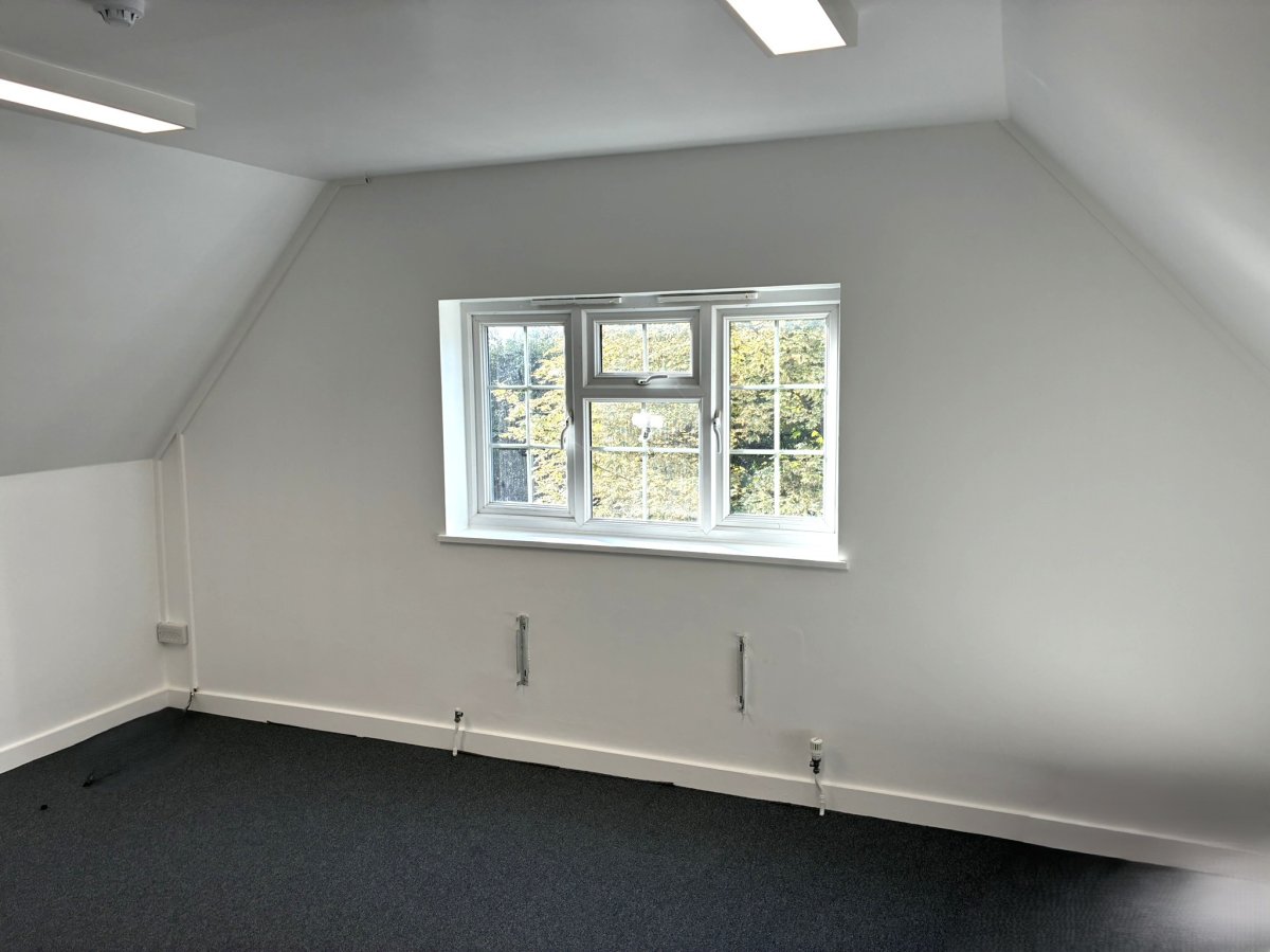 Office in Whittlesford - photo 4