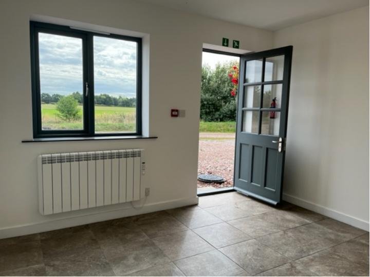 Office in Alrewas - photo 2