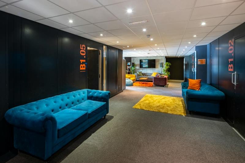 Office in London - photo 3