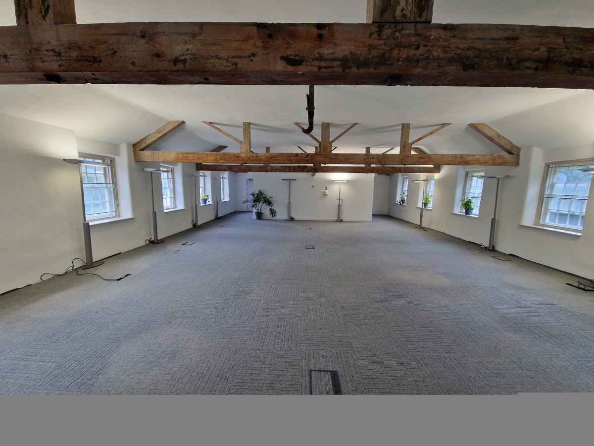 Office in Cromford - photo 3