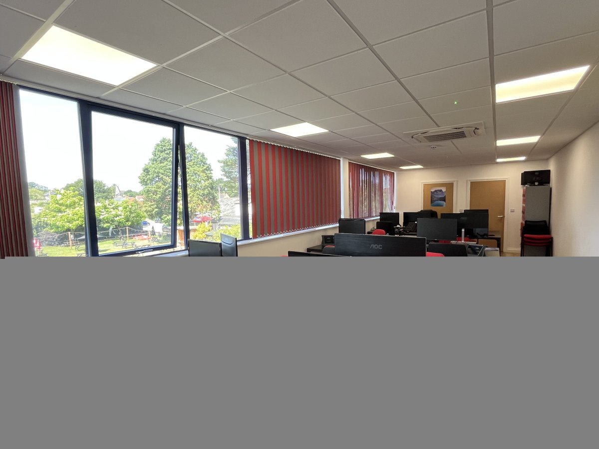Office in Cullompton - photo 4