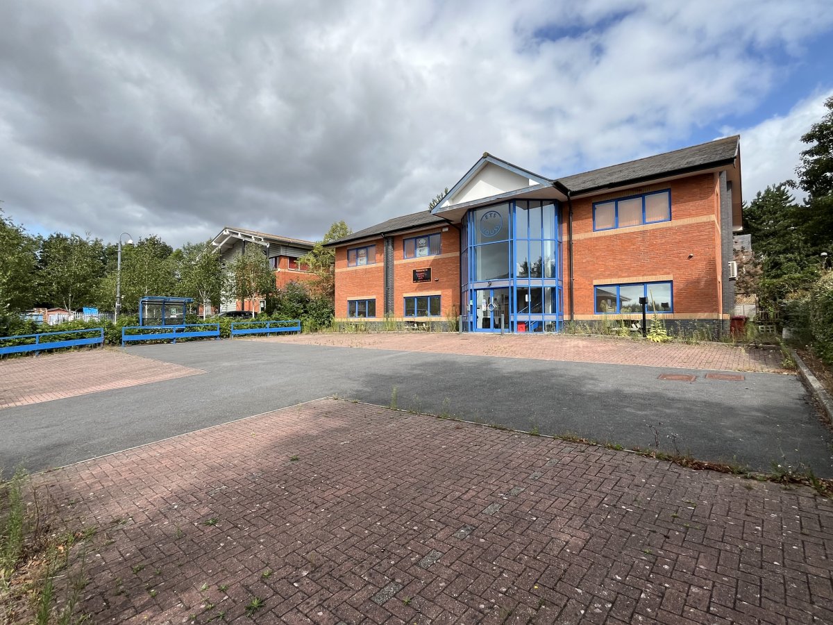 Office in Exeter - photo 2