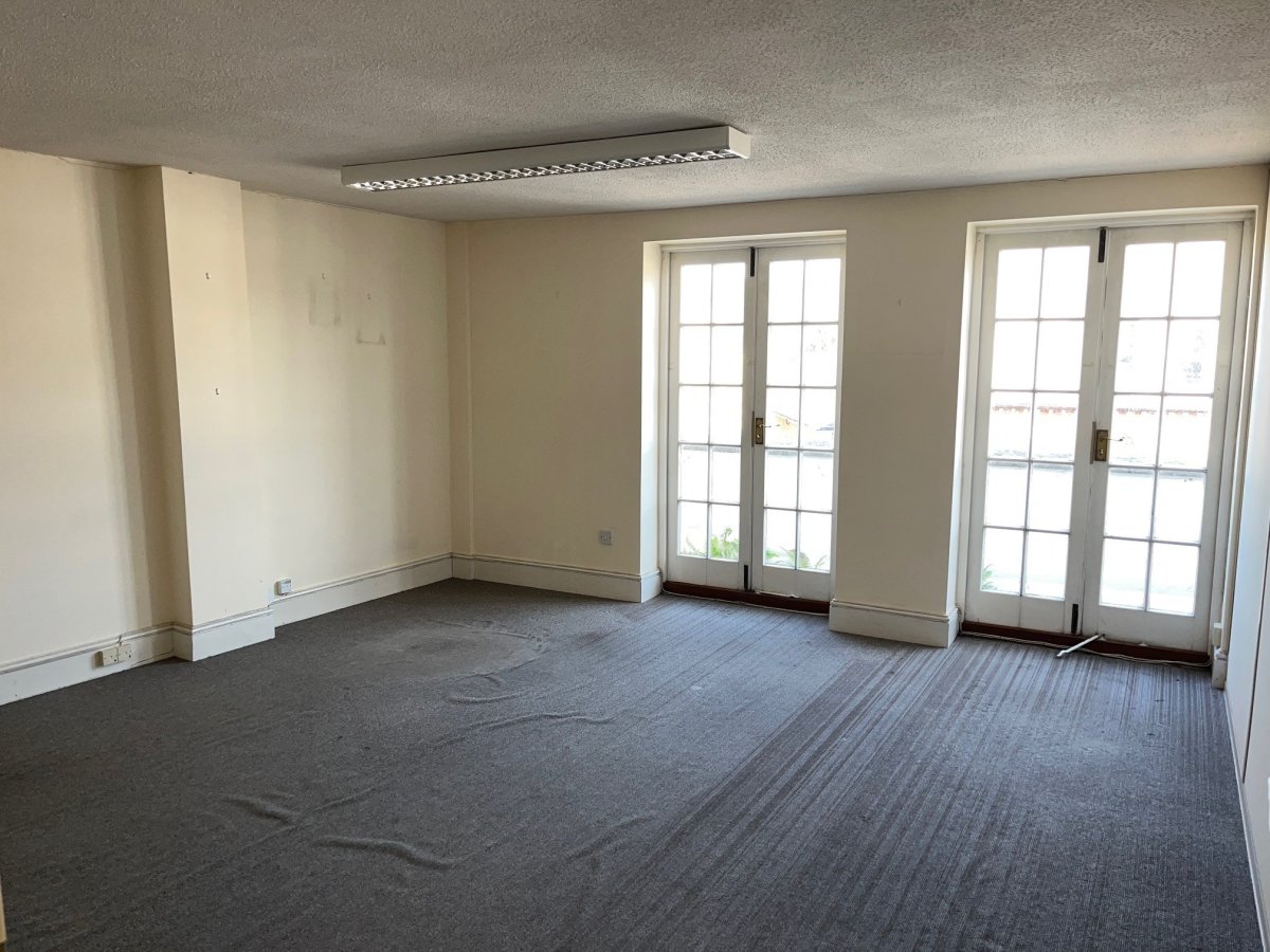Office in Honiton - photo 4