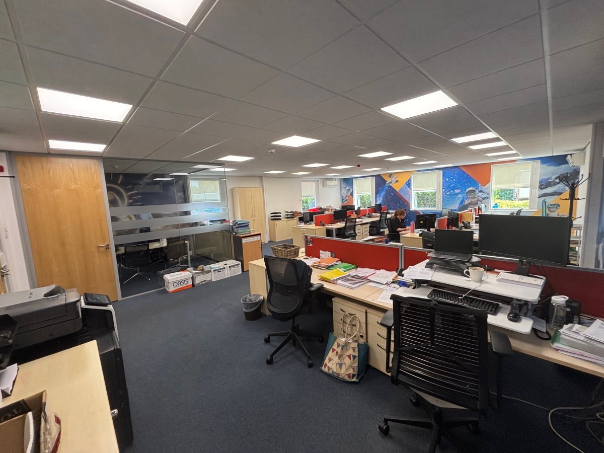 Office in Rugby - photo 2