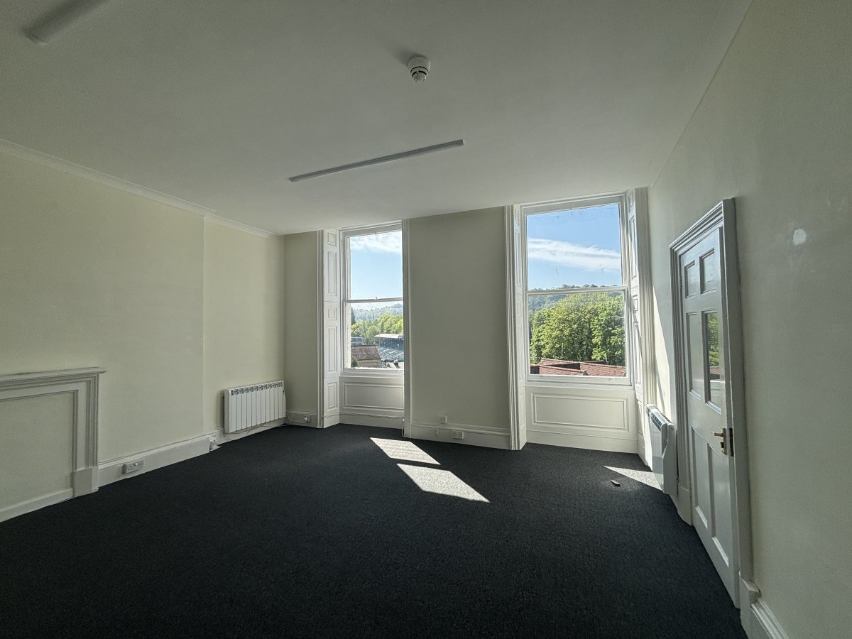 Office in Bath - photo 2