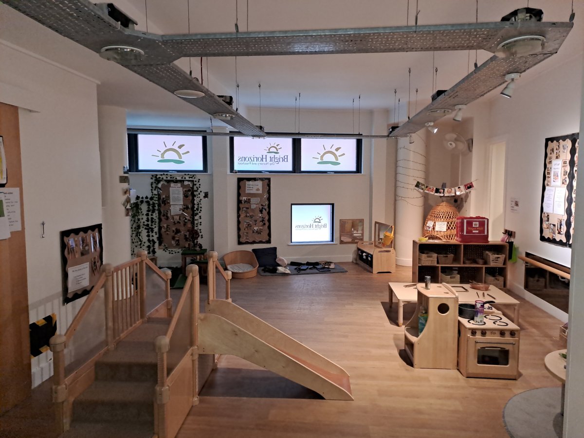 Office in Manchester - photo 2
