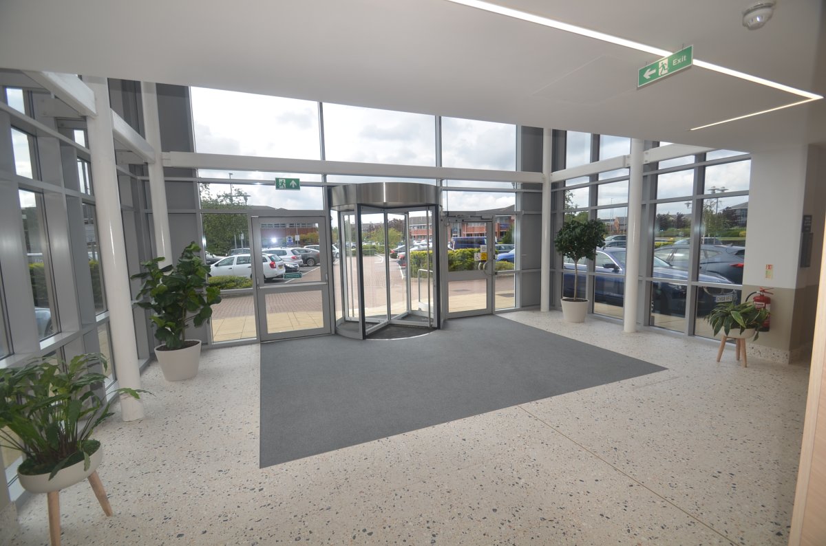 Office in Leicester - photo 2