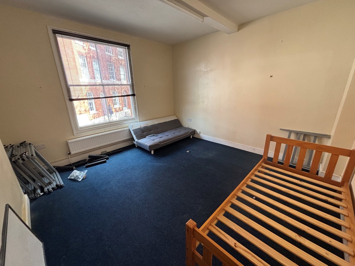 Office in Leicester - photo 2