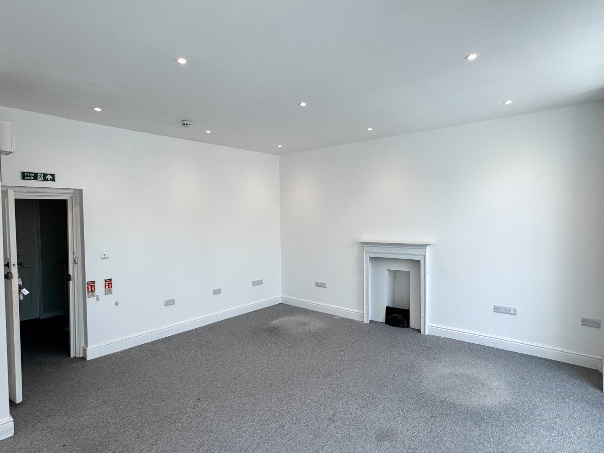 Office in Truro - photo 2