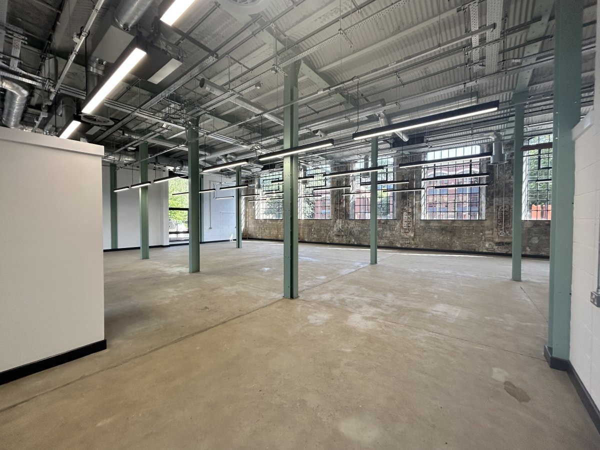 Office in Bath - photo 2