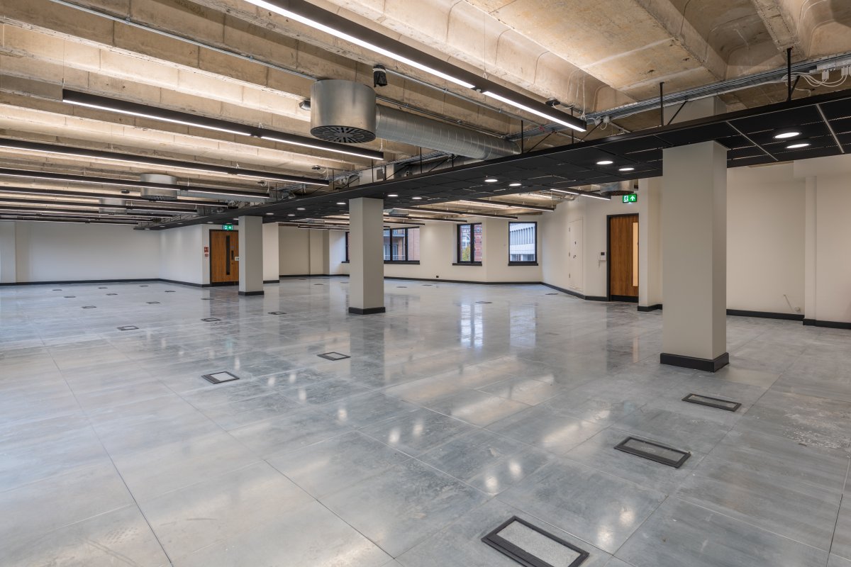 Office in Bristol - photo 3