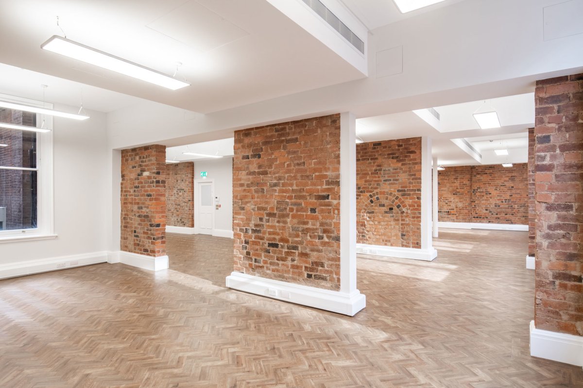 Office in Birmingham - photo 4