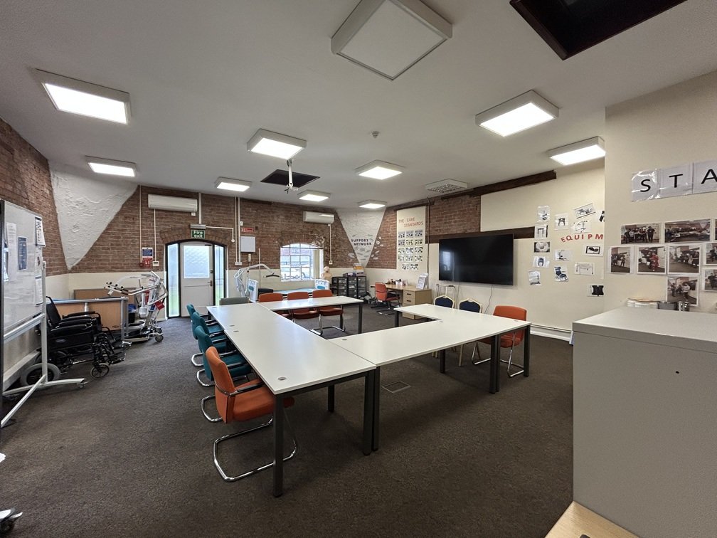 Office in Derby - photo 2