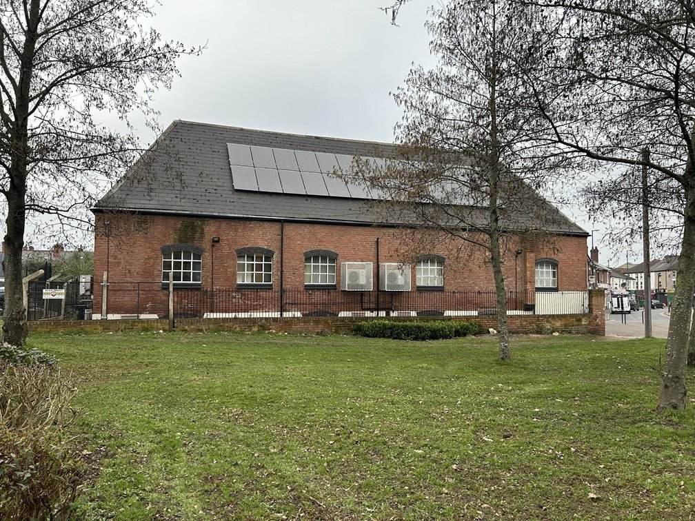 Office in Derby - photo 4