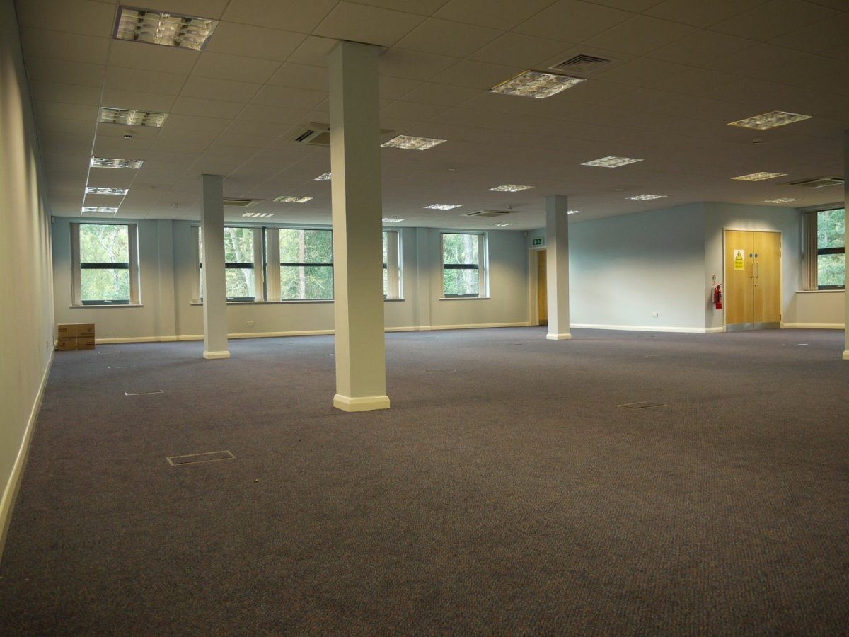 Office in Mansfield - photo 2