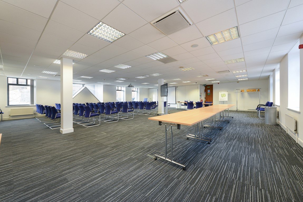 Office in Nottingham - photo 2