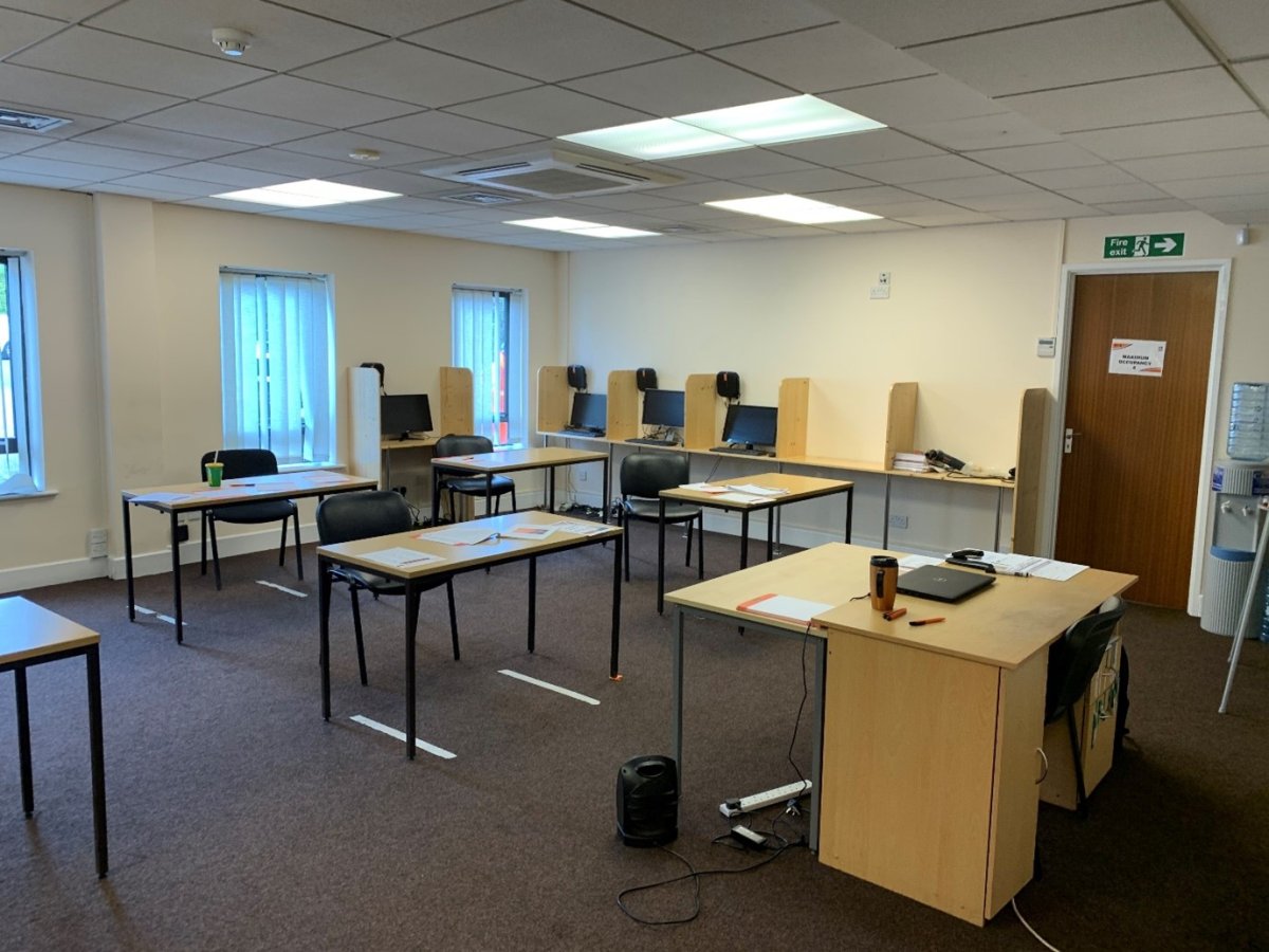 Office in Nottingham - photo 2