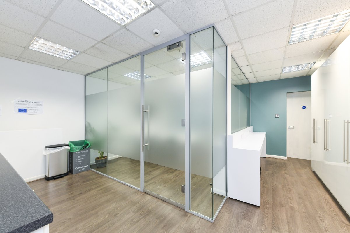 Office in Nottingham - photo 3