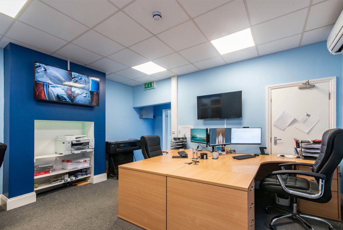Office in Nottingham - photo 4