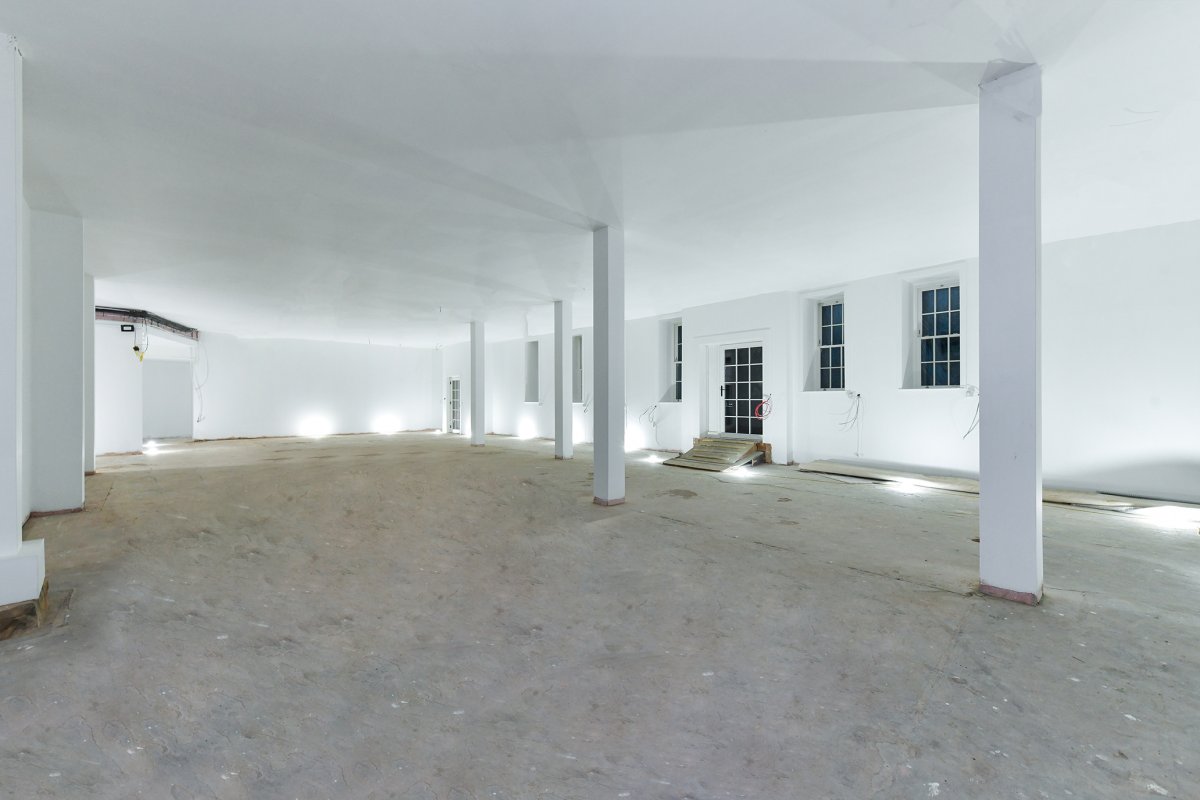 Office in Nottingham - photo 3
