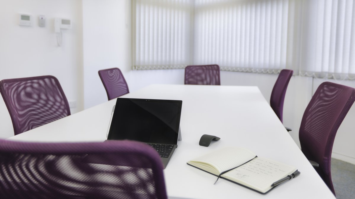 Office in Nottingham - photo 3