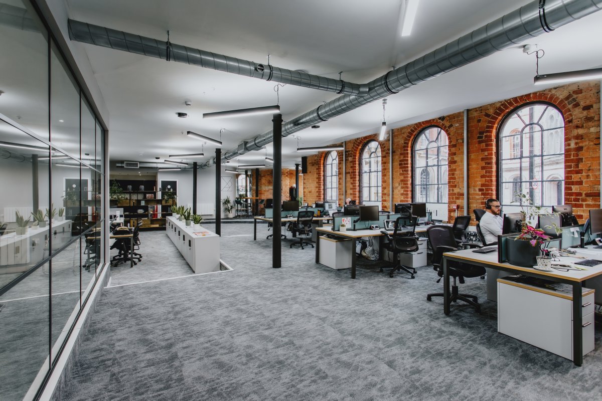 Office in Nottingham - photo 2