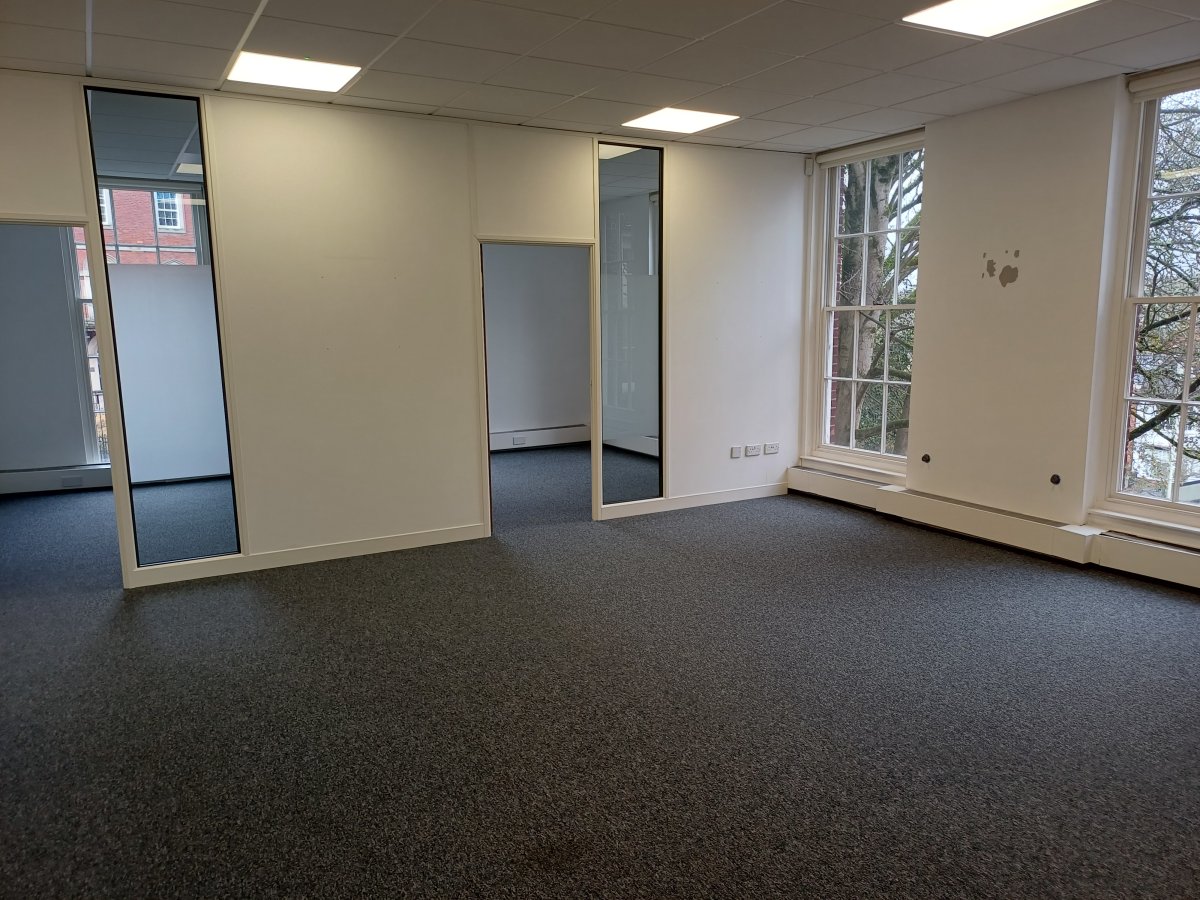Office in Exeter - photo 4