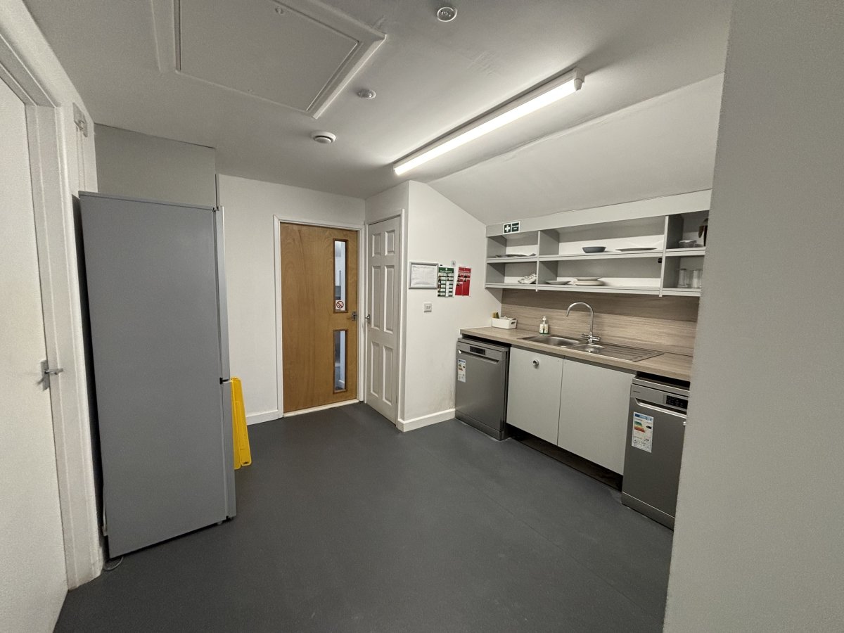 Office in Bissoe - photo 4