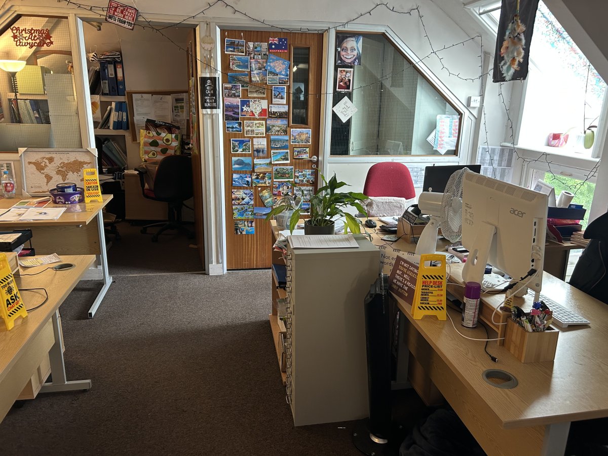 Office in Tavistock - photo 4
