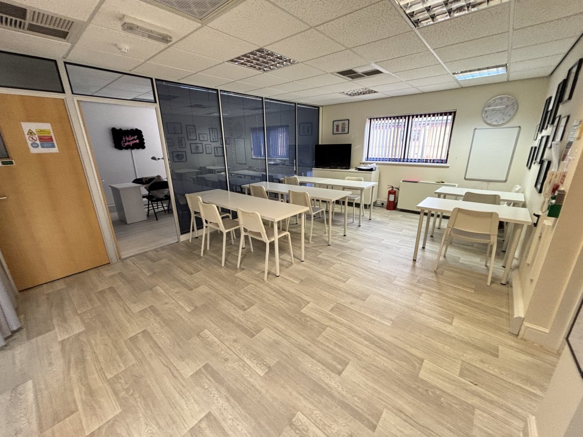 Office in Enderby - photo 2