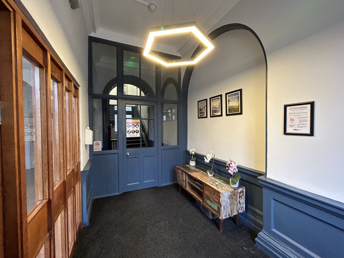 Office in Bath - photo 3