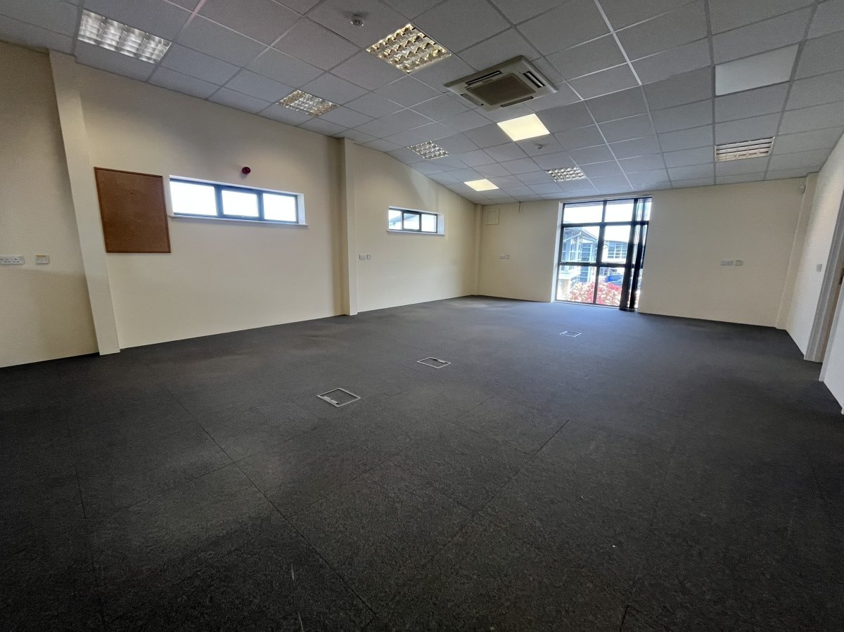Office in Ipswich - photo 3