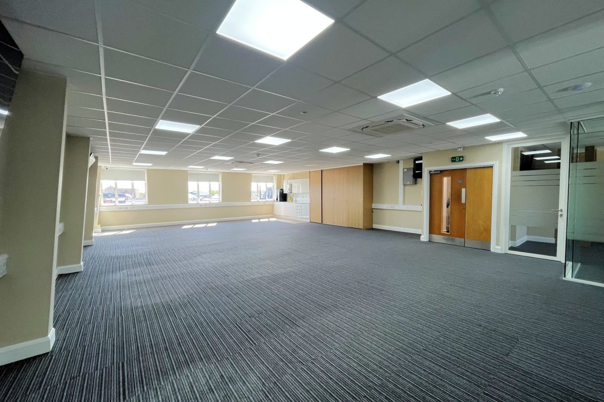 Office in Chelmsford - photo 3