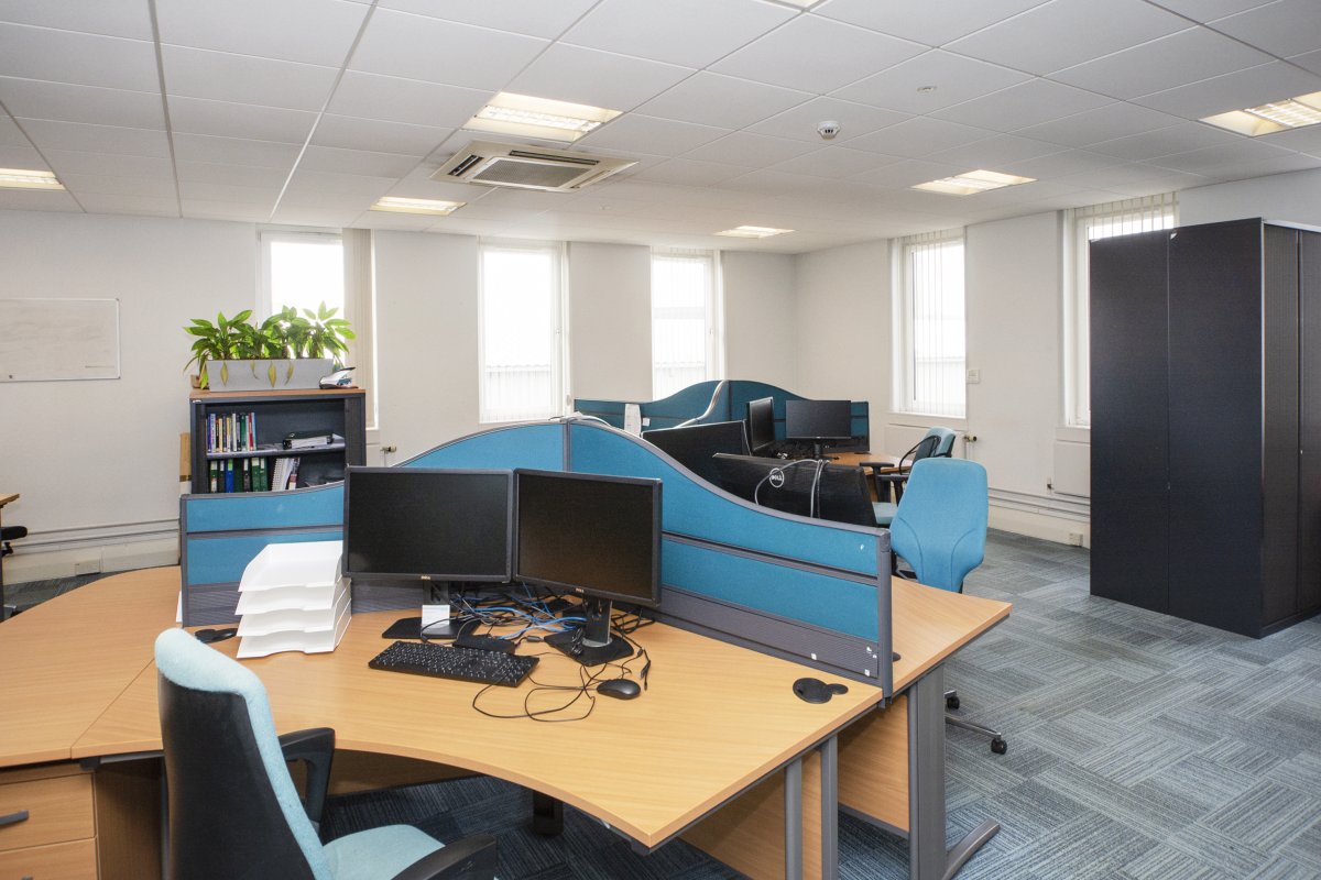 Office in Aberdeen - photo 3