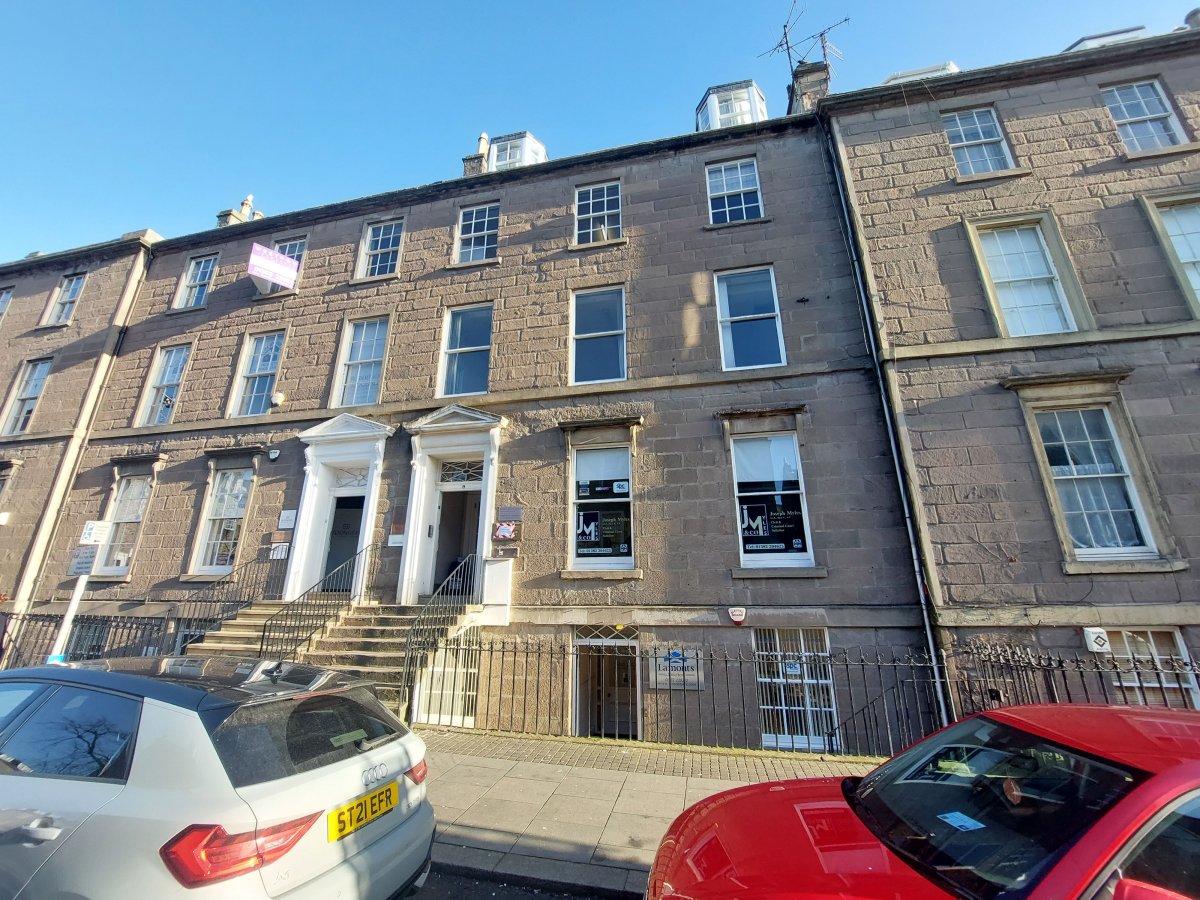 Office in Dundee - photo 2