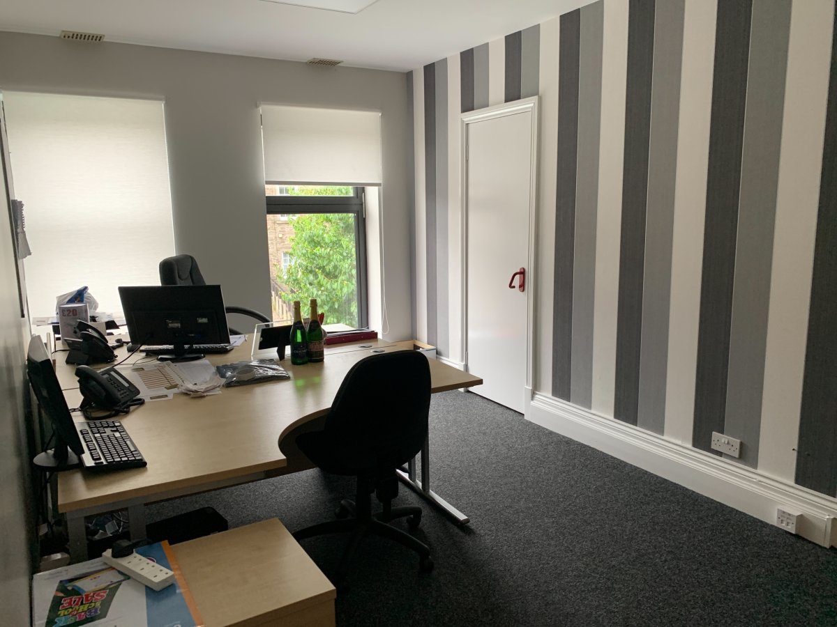 Office in Dundee - photo 2