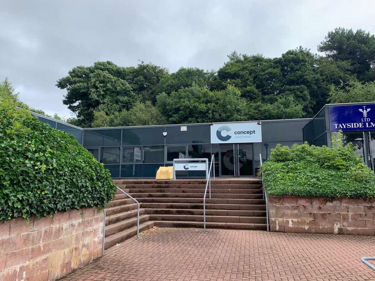 Office in Dundee - photo 3