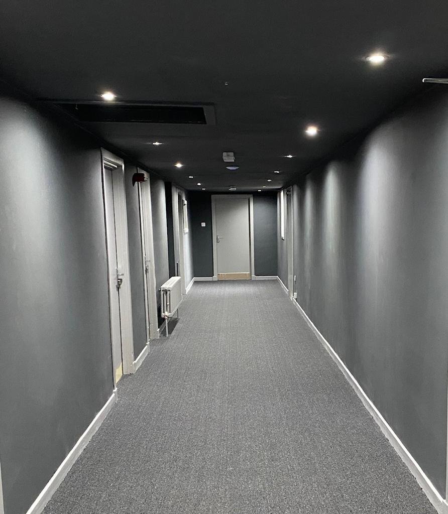 Office in Kilmarnock - photo 3