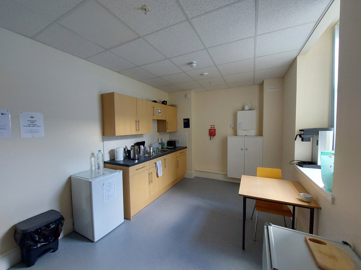 Office in Kilmarnock - photo 3