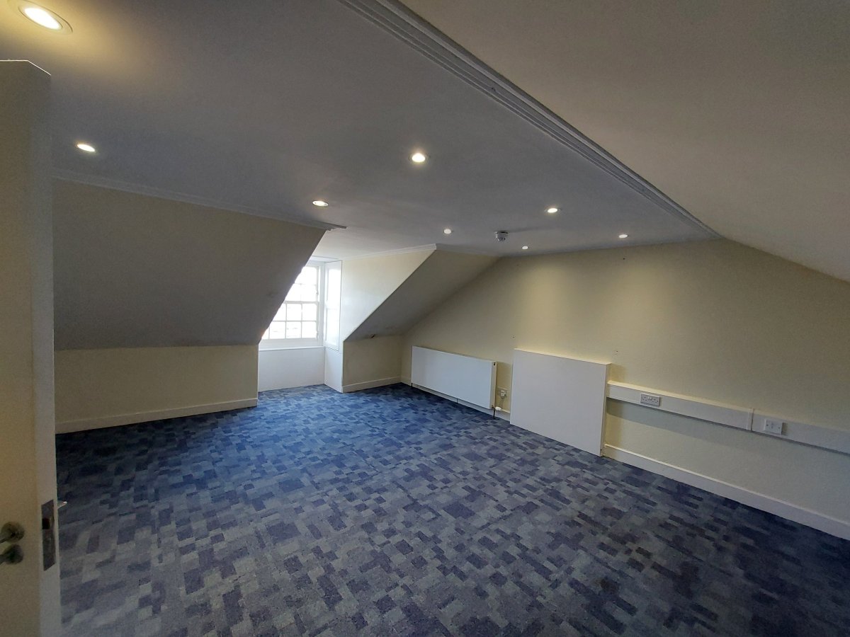 Office in Ayr - photo 2